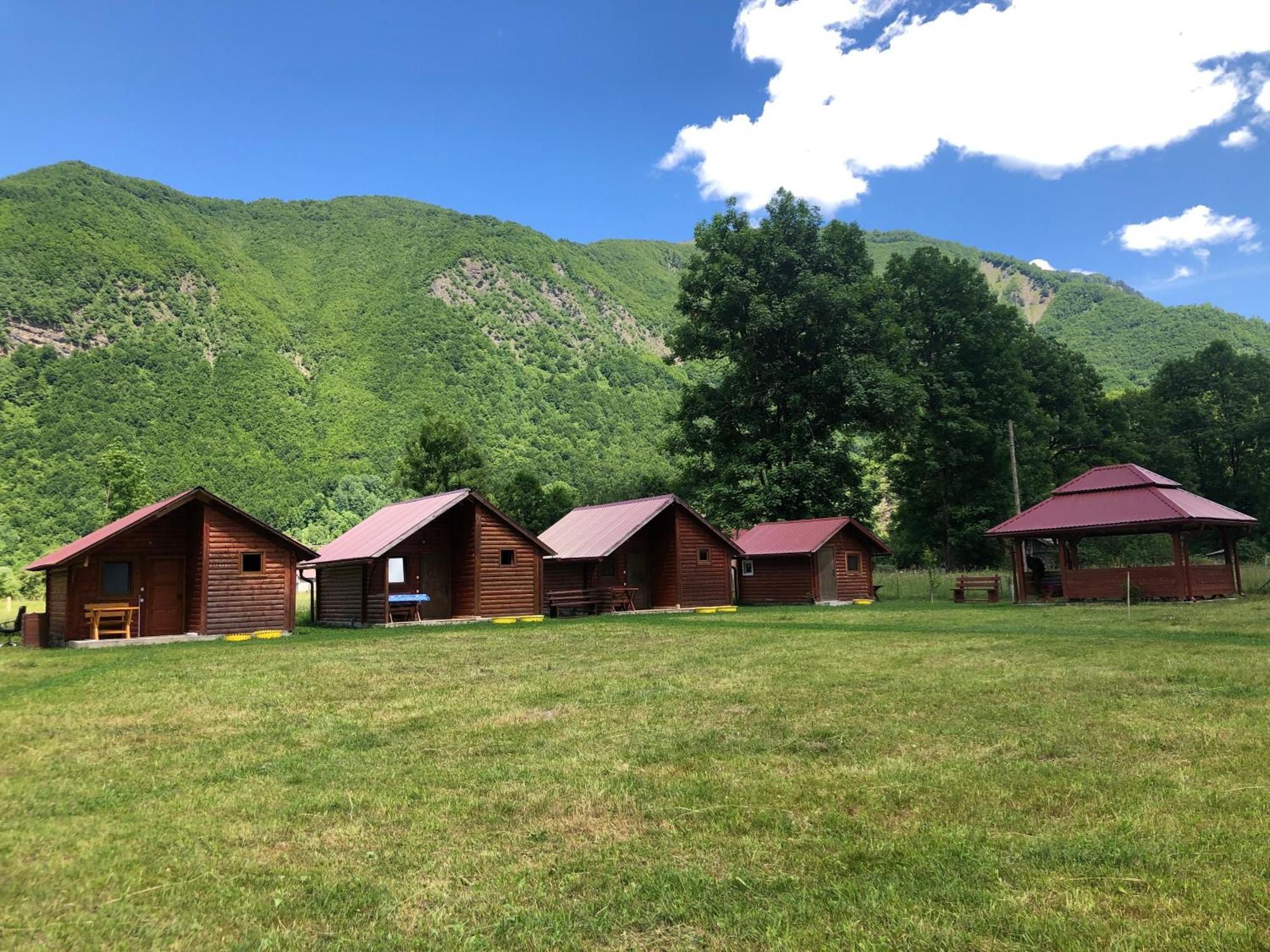 Bungalows-Oaza Vuthaj Esterno foto